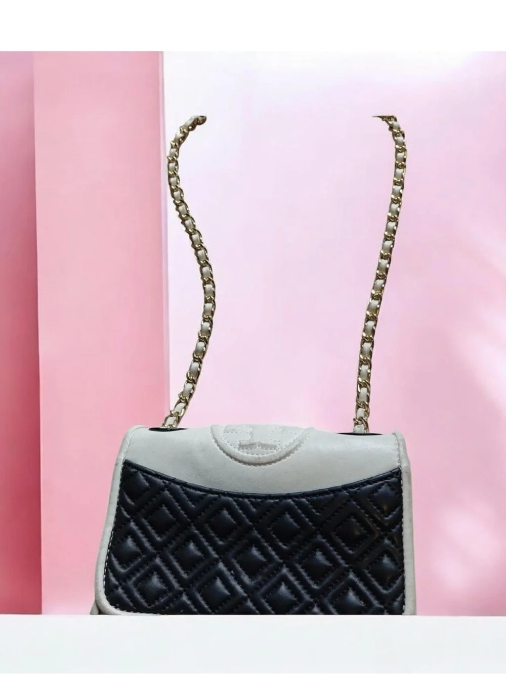 Tory Burch Black and White Quilted Small Crossbody with Gold Chain W/Dust Bag